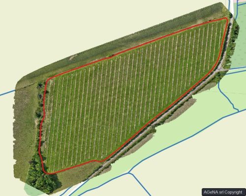 Consolidation map - orthophoto - delimitation de la zone de travail du tracteur